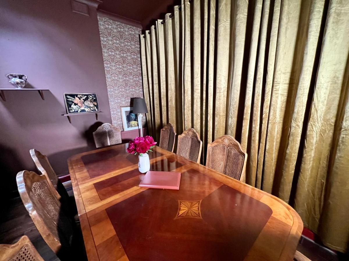 Central Hideout Apartamento