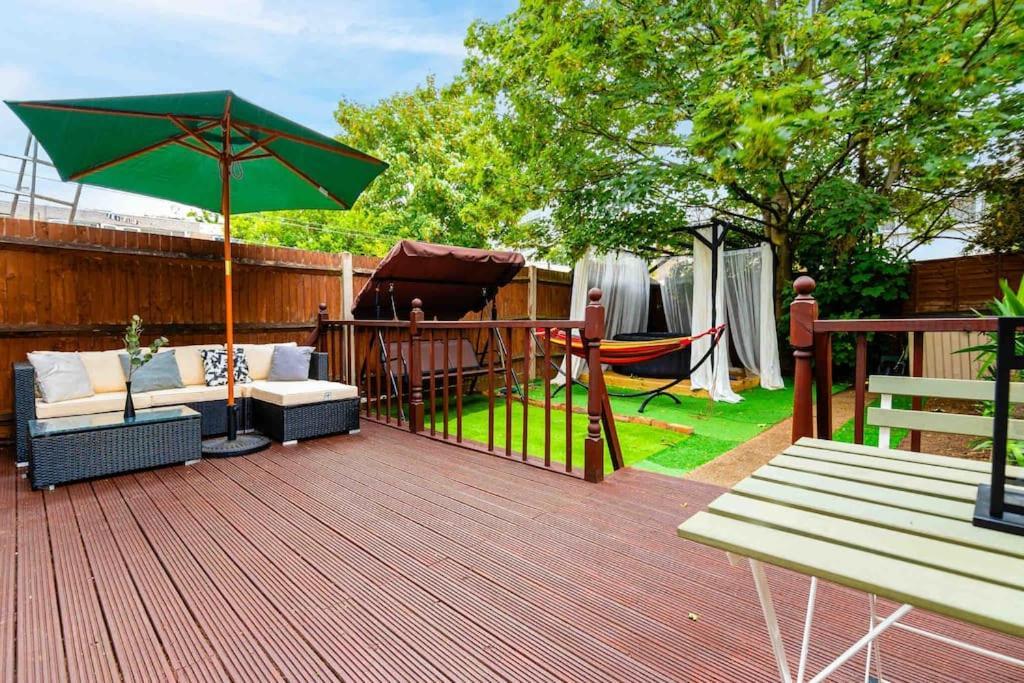 3bed 2bath With Garden Sauna & Hot Tub Casa de Férias *