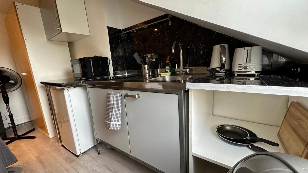 Apartamento Economic In The Heart Of Chiswick - *