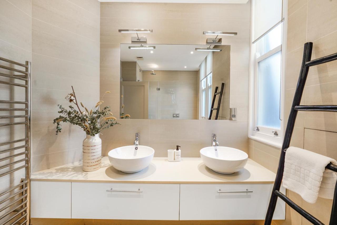 Apartamento Spacious And Modern 4 Beds In Kensington *