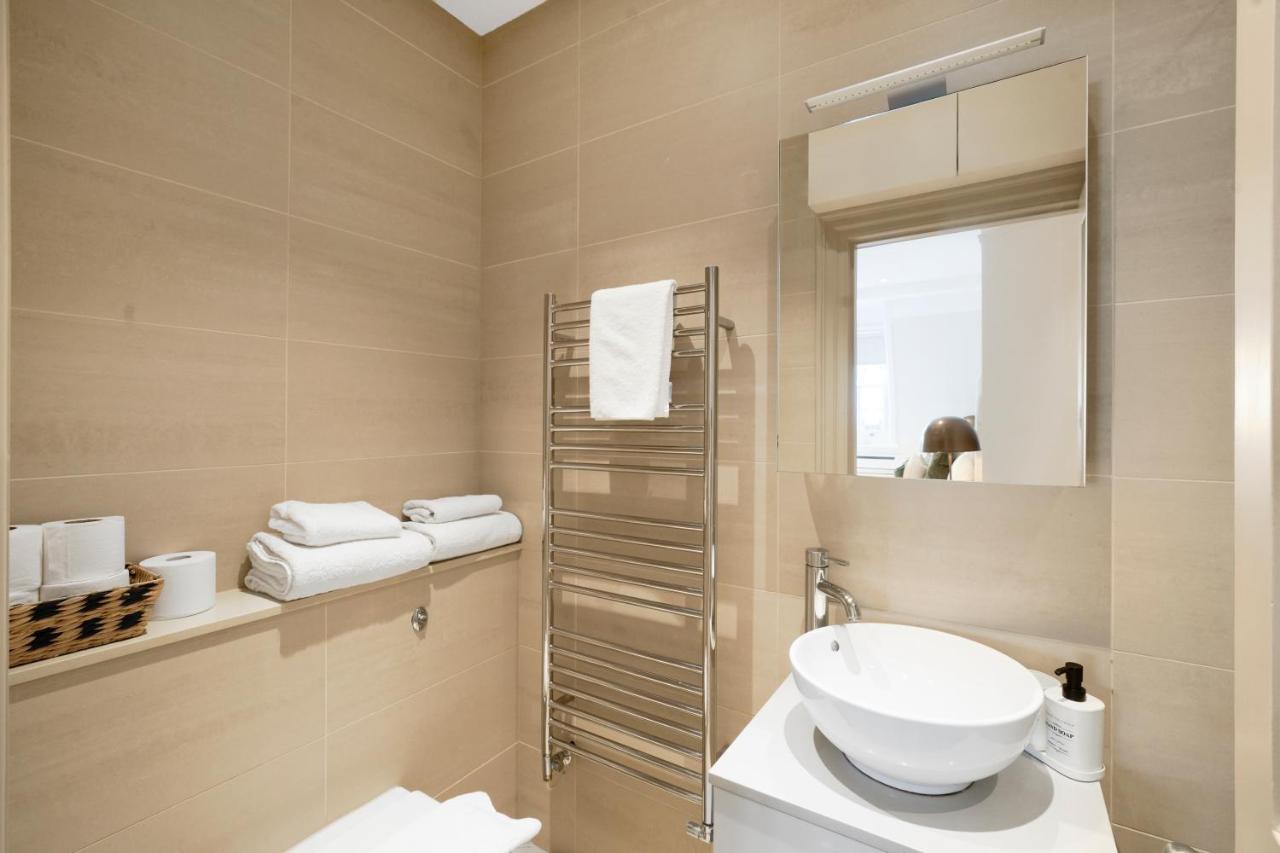Apartamento Spacious And Modern 4 Beds In Kensington