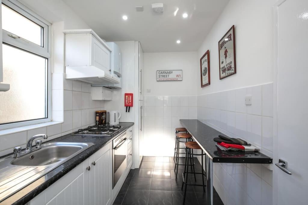 Сasa de vacaciones Large Modern Spacious House 6 Bedrooms 5 Bathrooms Londres