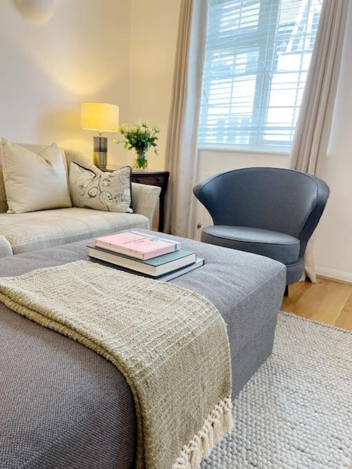 Casa de Férias Beautiful Mews, Sleeps 4 Londres