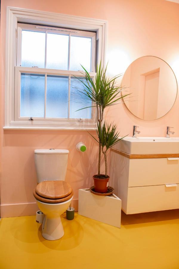 Stunning 3-bedroom Townhouse In Superb Location Casa de Férias Londres