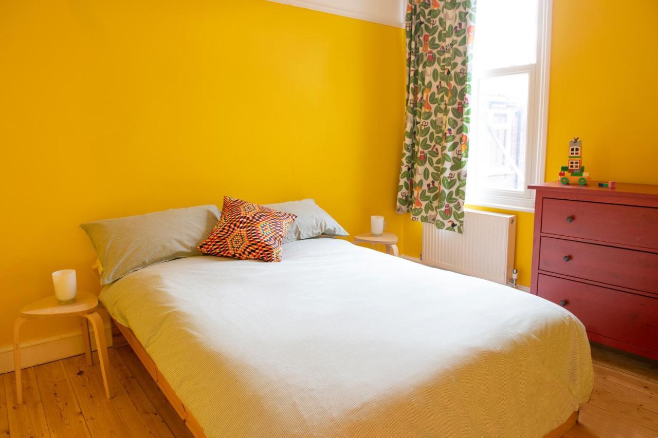 Stunning 3-bedroom Townhouse In Superb Location * Londres