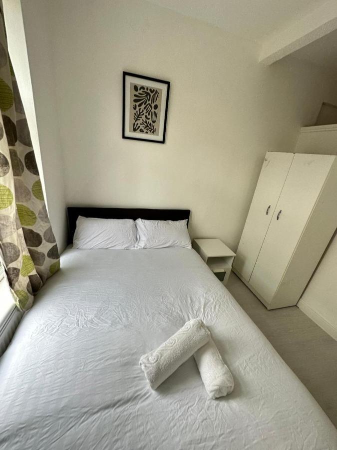 4 Floor New Miles London