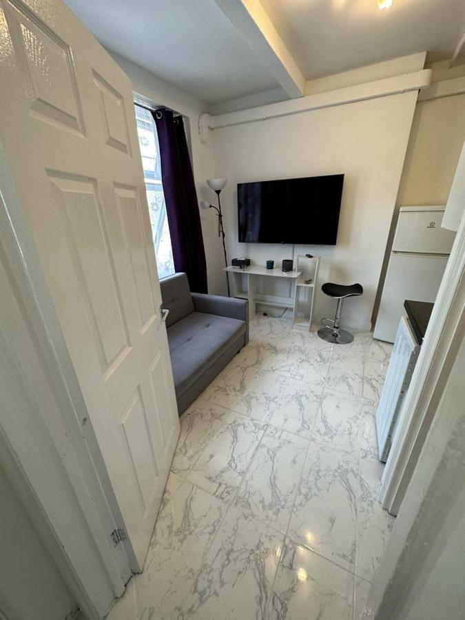 4 Floor New Miles Apartamento Londres