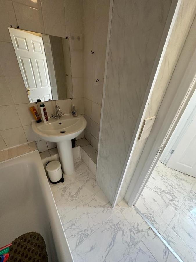 4 Floor New Miles Londres