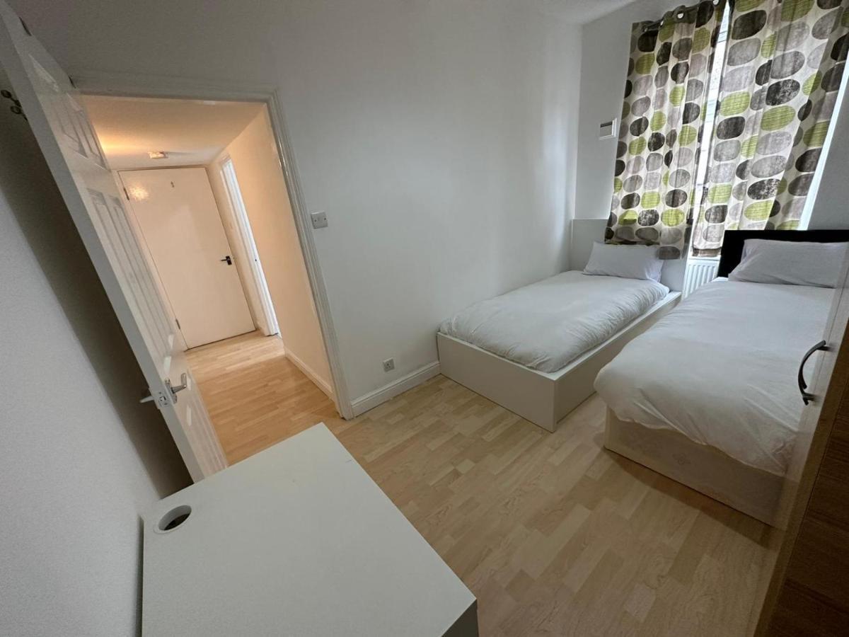 4 Floor New Miles Apartamento Londres