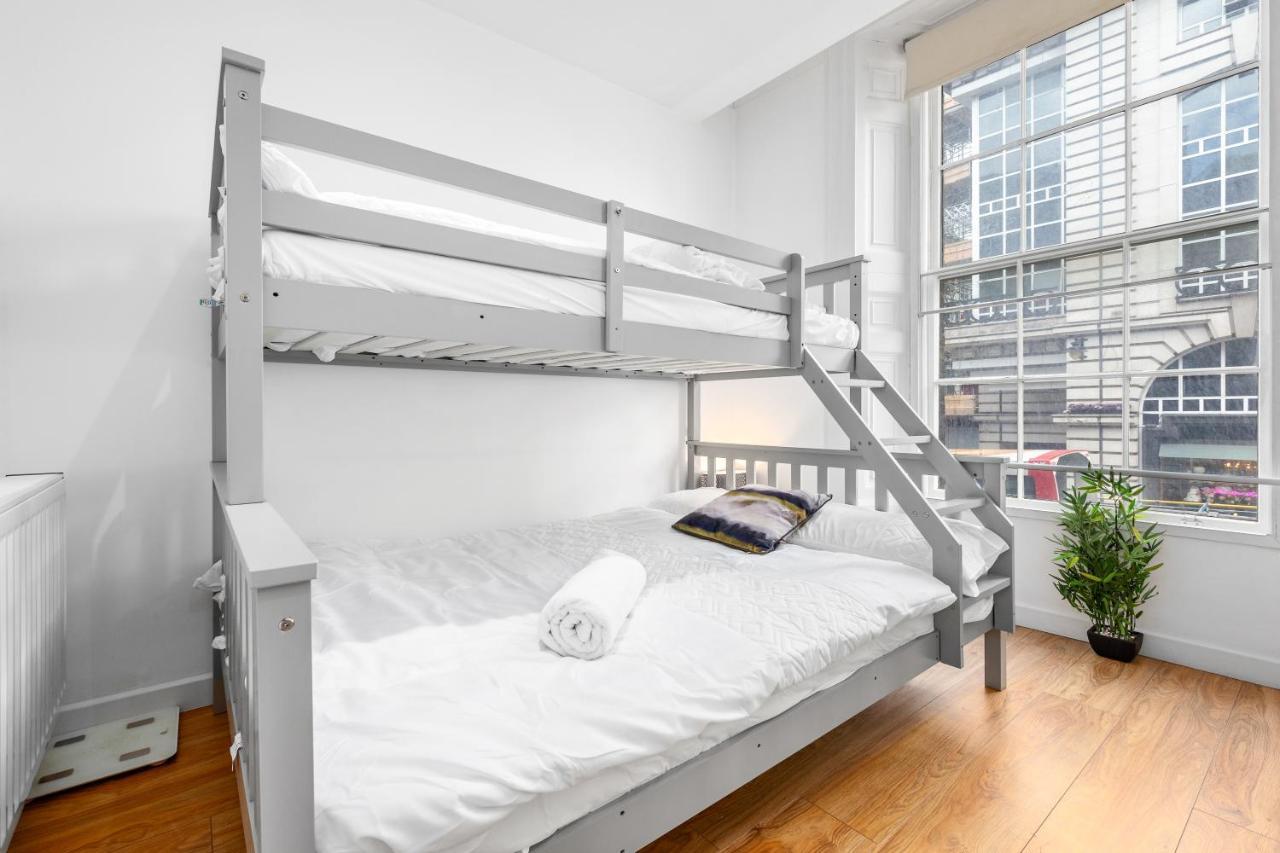 3-bedroom Flat In Sleeps 14 Hy1 *