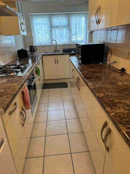 Appartement Gorgeous 5 Bedroom House Londen