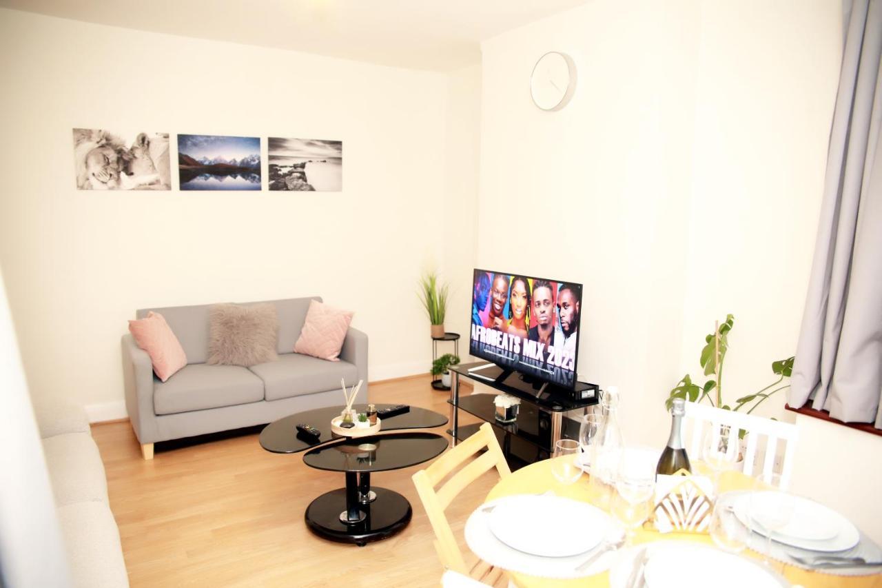 Сasa de vacaciones Wembley Luxury *