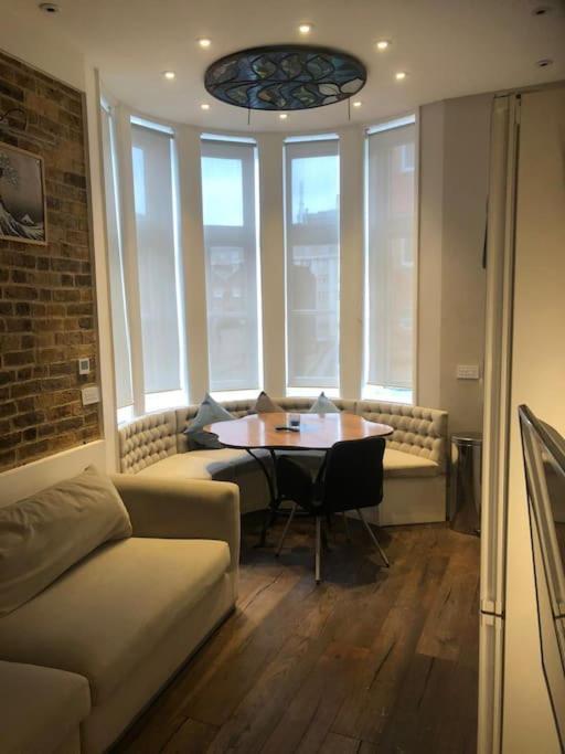 Elegant 2-bedroom Flat Next To British Museum Apartamento Londres