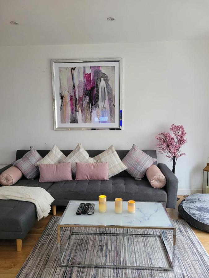 3 Bedroom In Central Sleep 10 Hy2 Appartement
