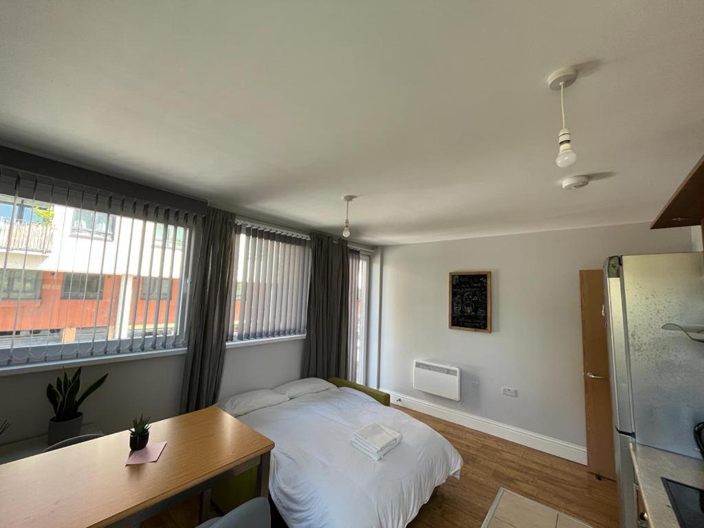 Modern Flat Near Transports * Londres
