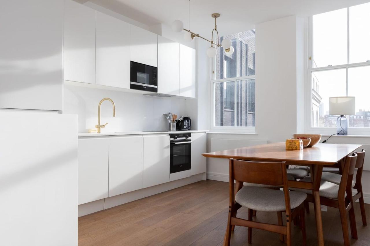 Stunning 2 Bedroom Duplex In Holborn Zone 1 Apartment