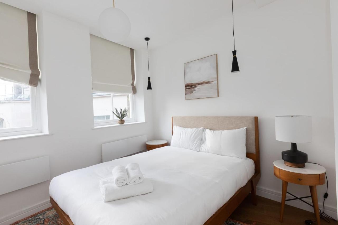 Stunning 2 Bedroom Duplex In Holborn Zone 1 * London