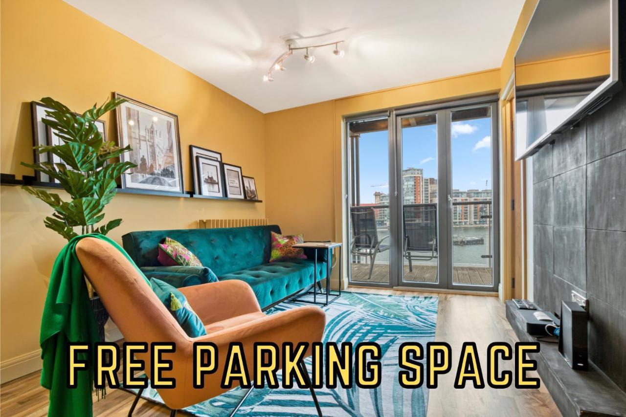 2 Bed Docklands Apt- 02 & Excel Apartment