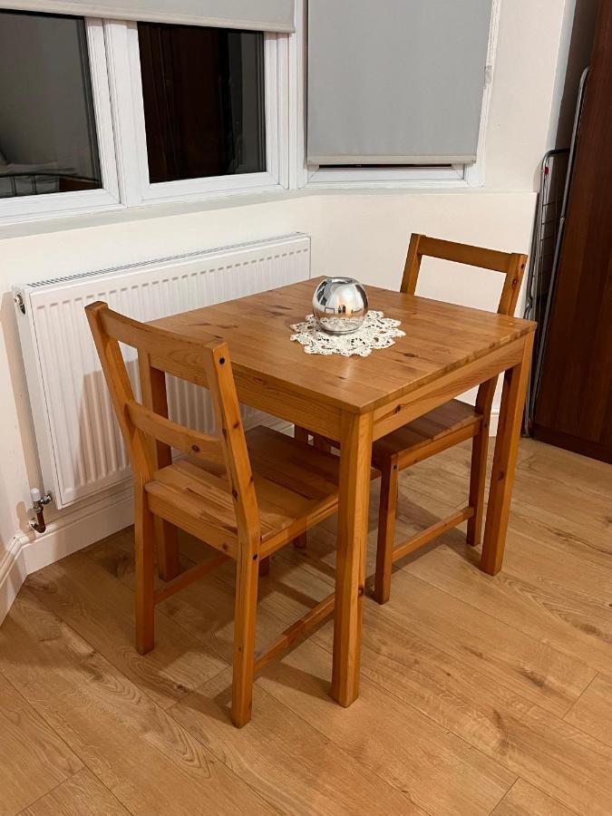 Gladstone Avenue Appartement *