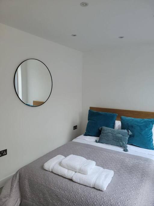 2br Flat In Wandsworth Sleep 10 W10 Londres