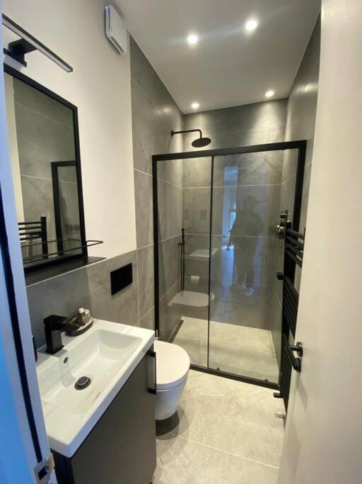 2br Flat In Wandsworth Sleep 10 W10 Apartamento *