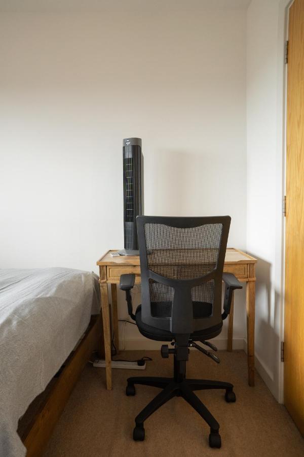Air - Shadwell - Great Transport Links Apartamento Londres