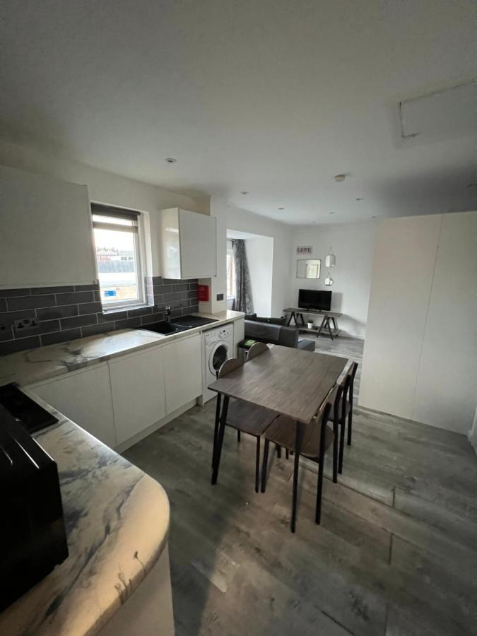Lovely For 2 Or 4 People - Bermondsey Londres