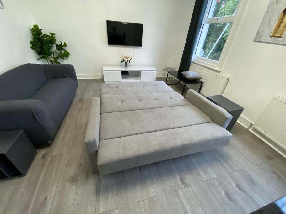 2 Bedroom Flat In Londen