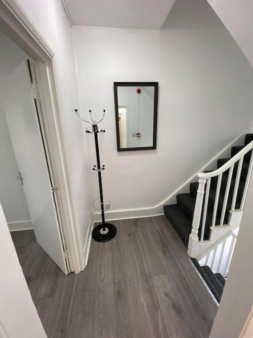 2 Bedroom Flat In *