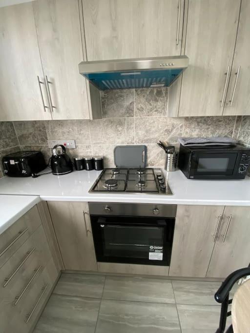 2 Bedroom Flat In Londen