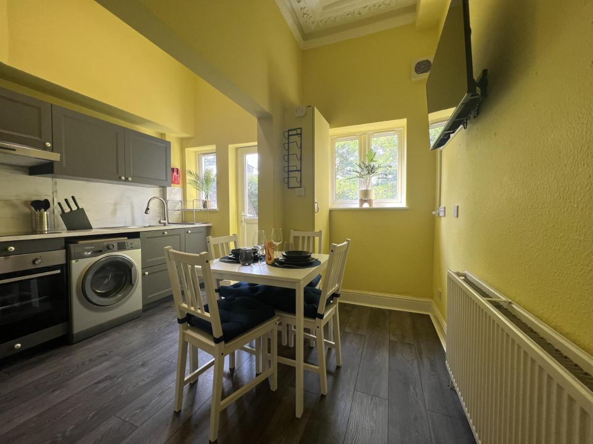 Apartamento Luxury Holiday Elizabeth Line Londres