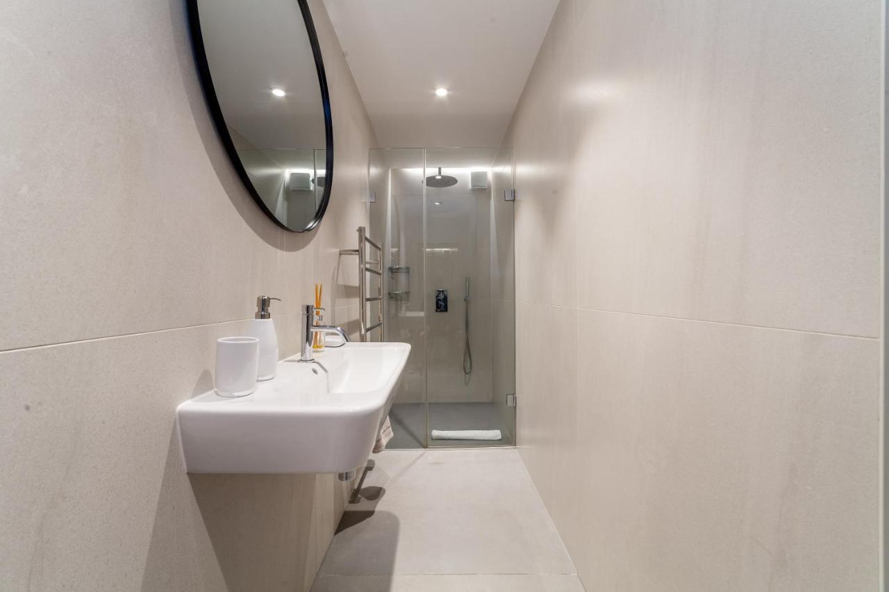 Stunning Modern 2br Flat Wgarden Near Harrods Appartement *