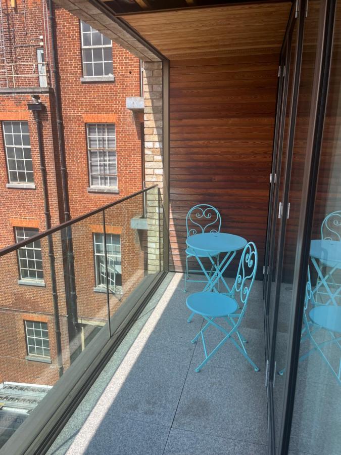 Beautiful 2 Bed Flat In Finchley Road, Camden Appartement
