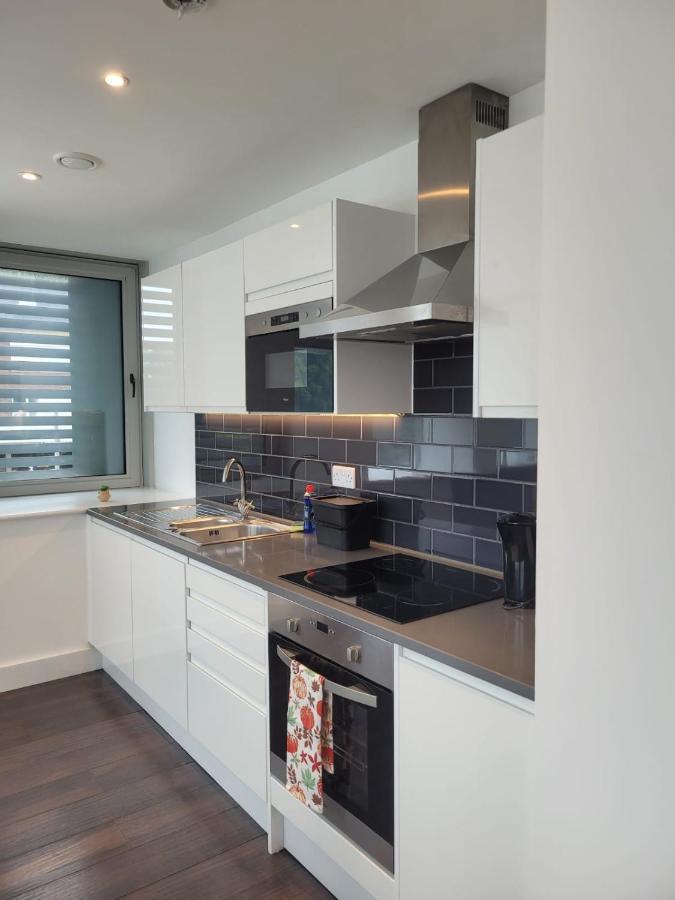 Apartment 2br Chic Sleep 9 Bp7 London