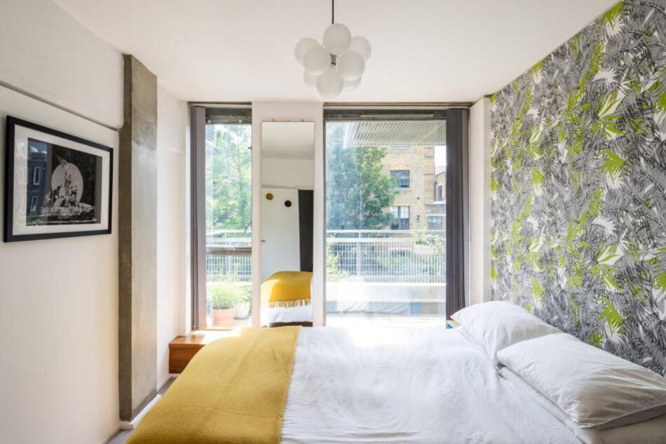 Altido Modern Flat With Canal Views *