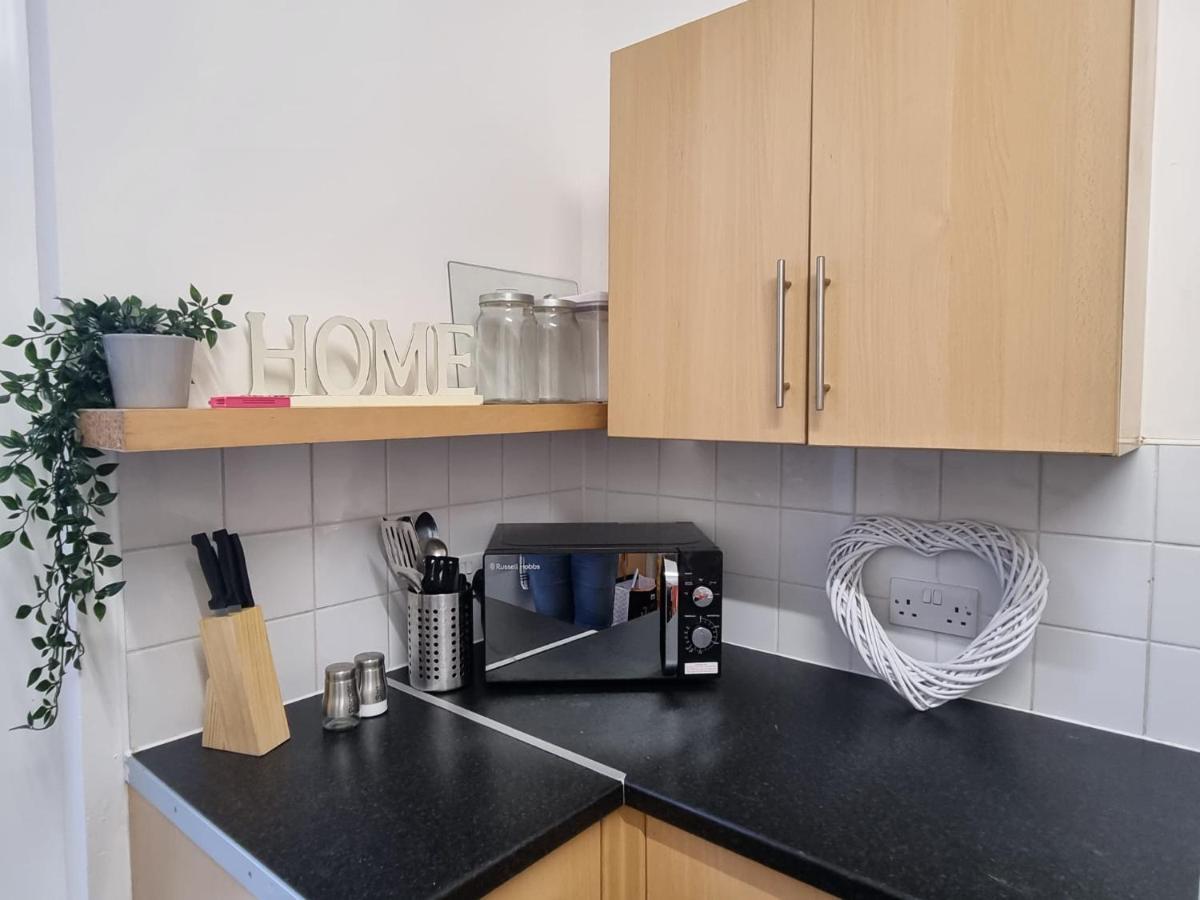 2 Bed Flat In Lambeth Apartment