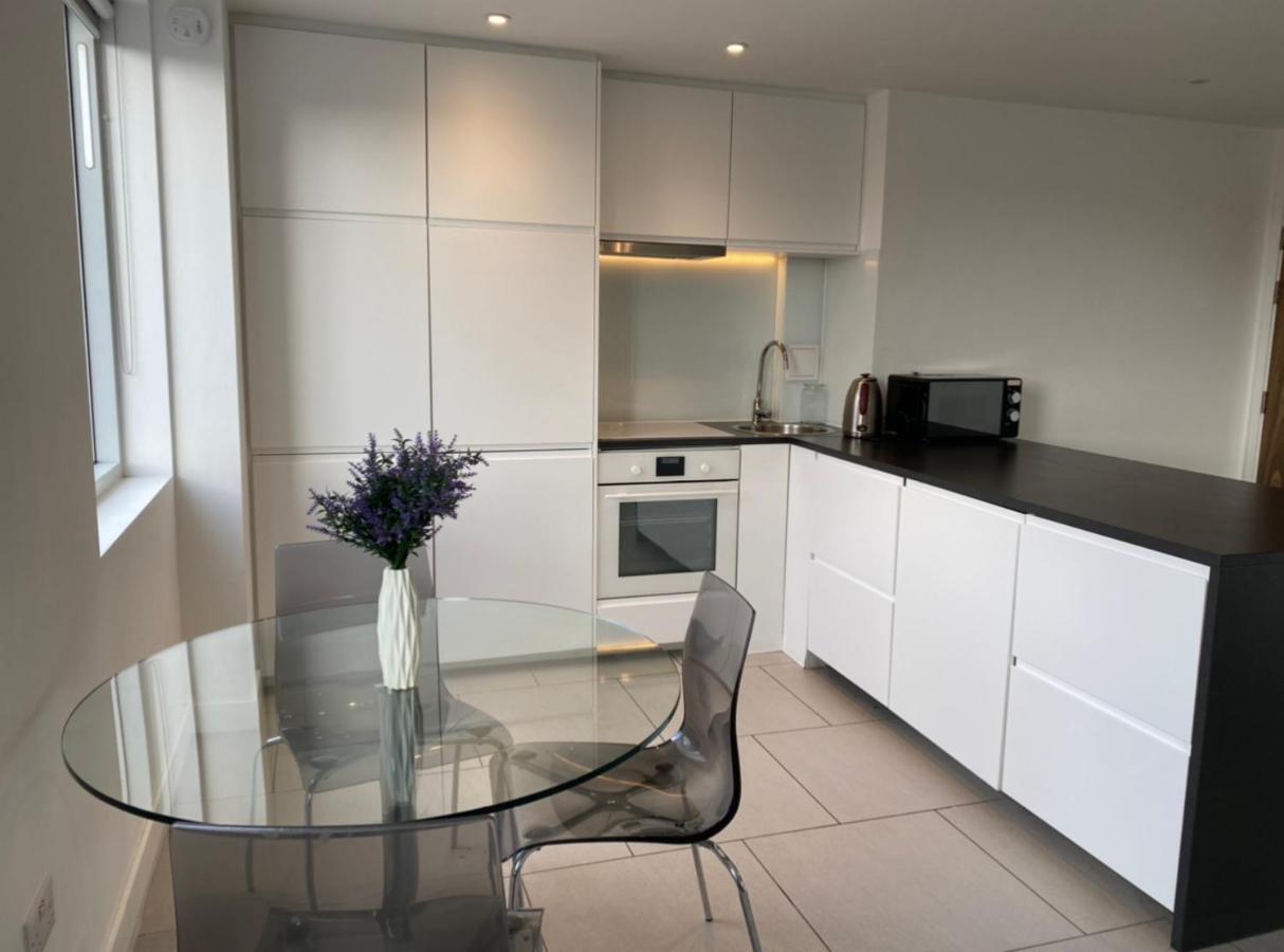 Modern And Cozy Two Bed In Clapham 5 *