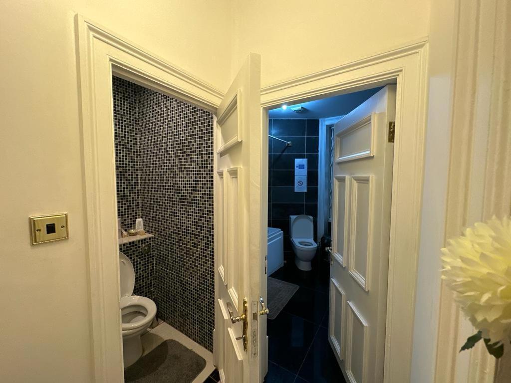 Homestay 1 Step To Station! Double In Marylebone&paddington, , #room Name Is Tokyo#