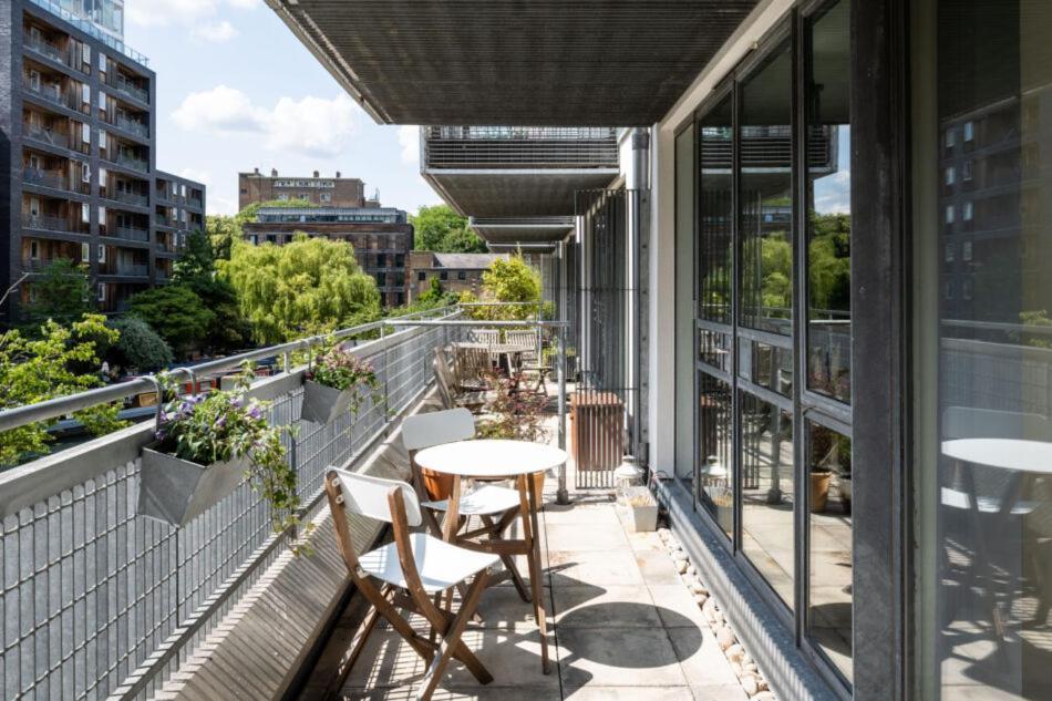 Appartement Altido Modern Flat With Canal Views *