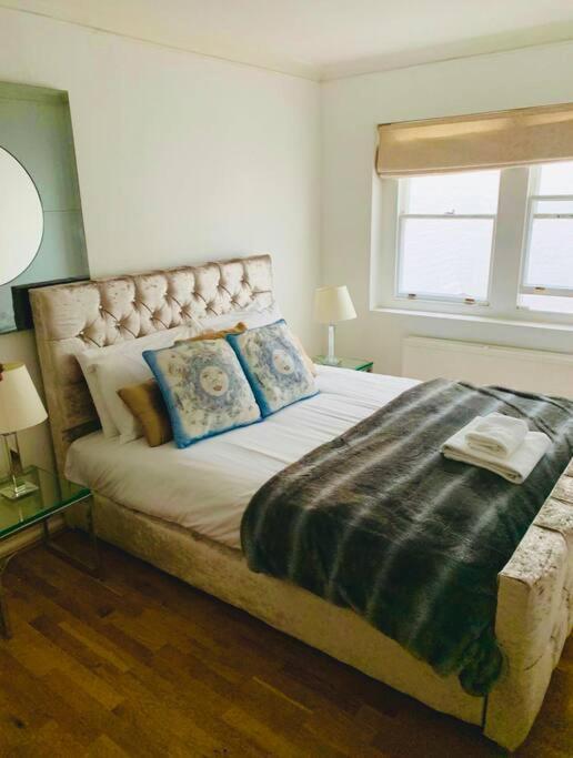 Apartamento 2 Bedroom Flat In Diplomatic Enclave In Kensington