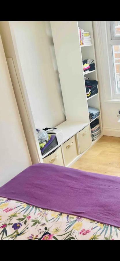 Appartement Very Lovely And 1-bed In *