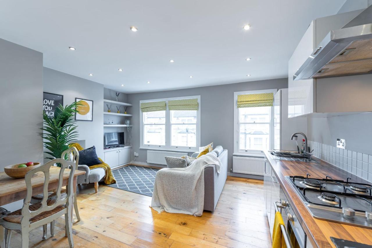 Stylish Shepherds Bush Flat * Londres