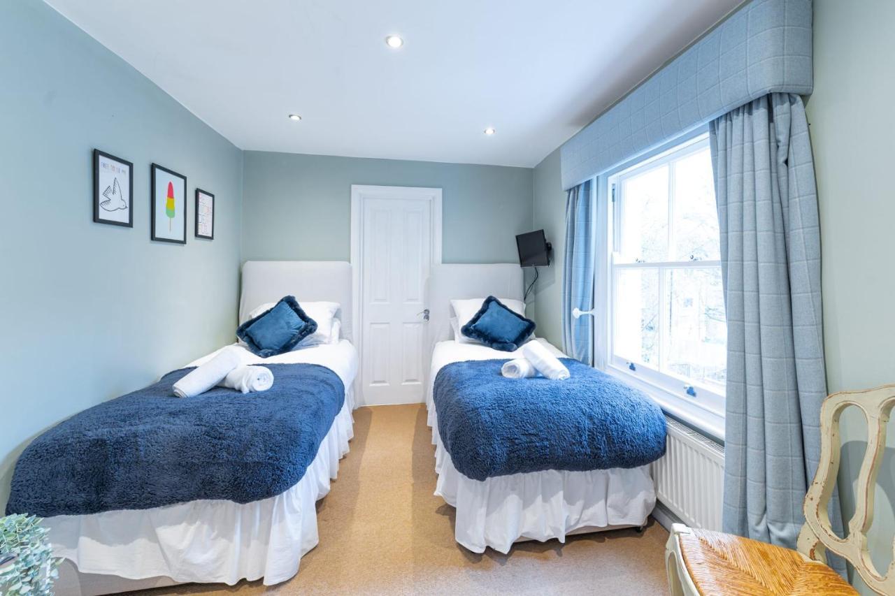 Stylish Shepherds Bush Flat * Londres