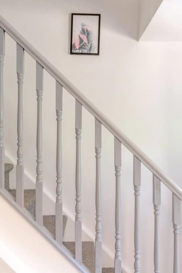 Bright 2 Bedroom House In Kennington * Londres