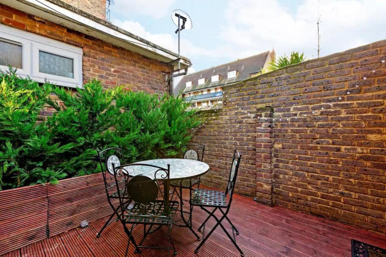 Bright 2 Bedroom House In Kennington Londres