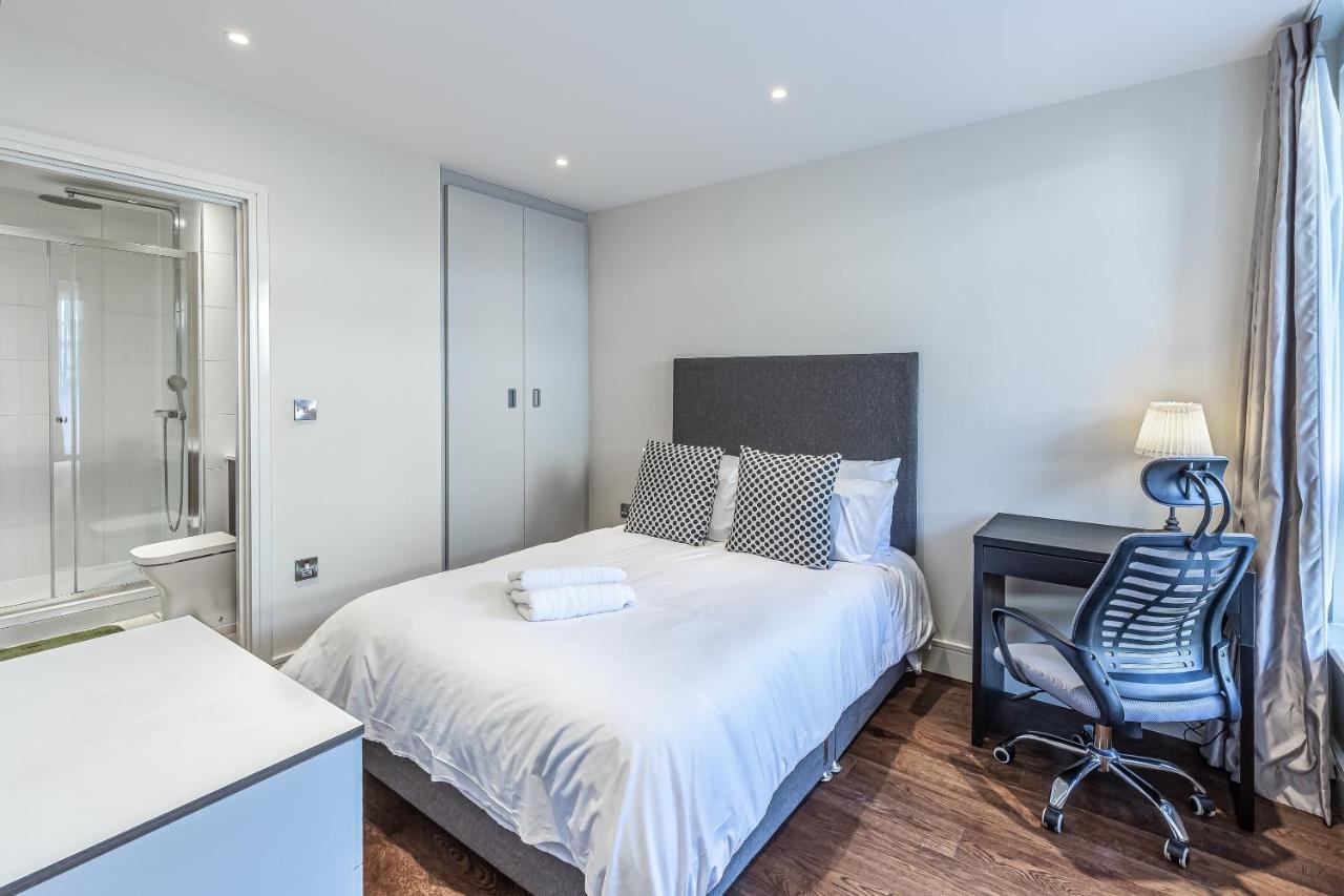 3 Bedrooms Close To Canning Town & Excel Londres