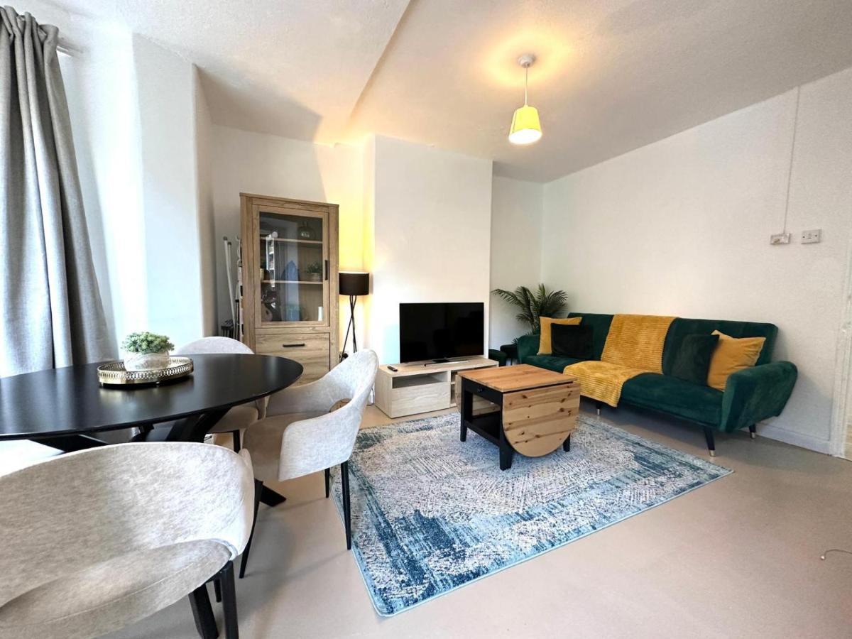 Charming 2-bed Flat With Balcony Close To White Westfield London
