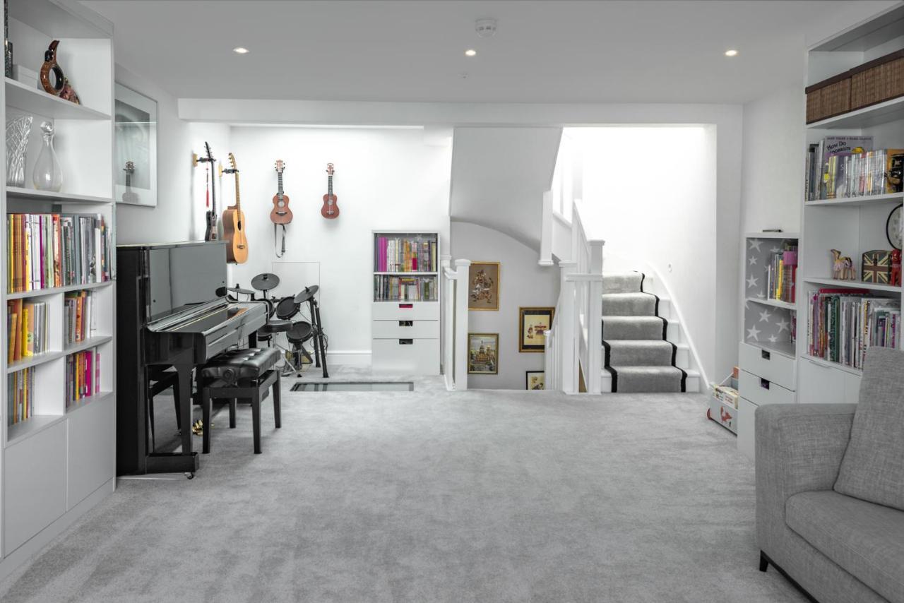 4 Bed Modern House Next To Hyde Park Hébergement de vacances *