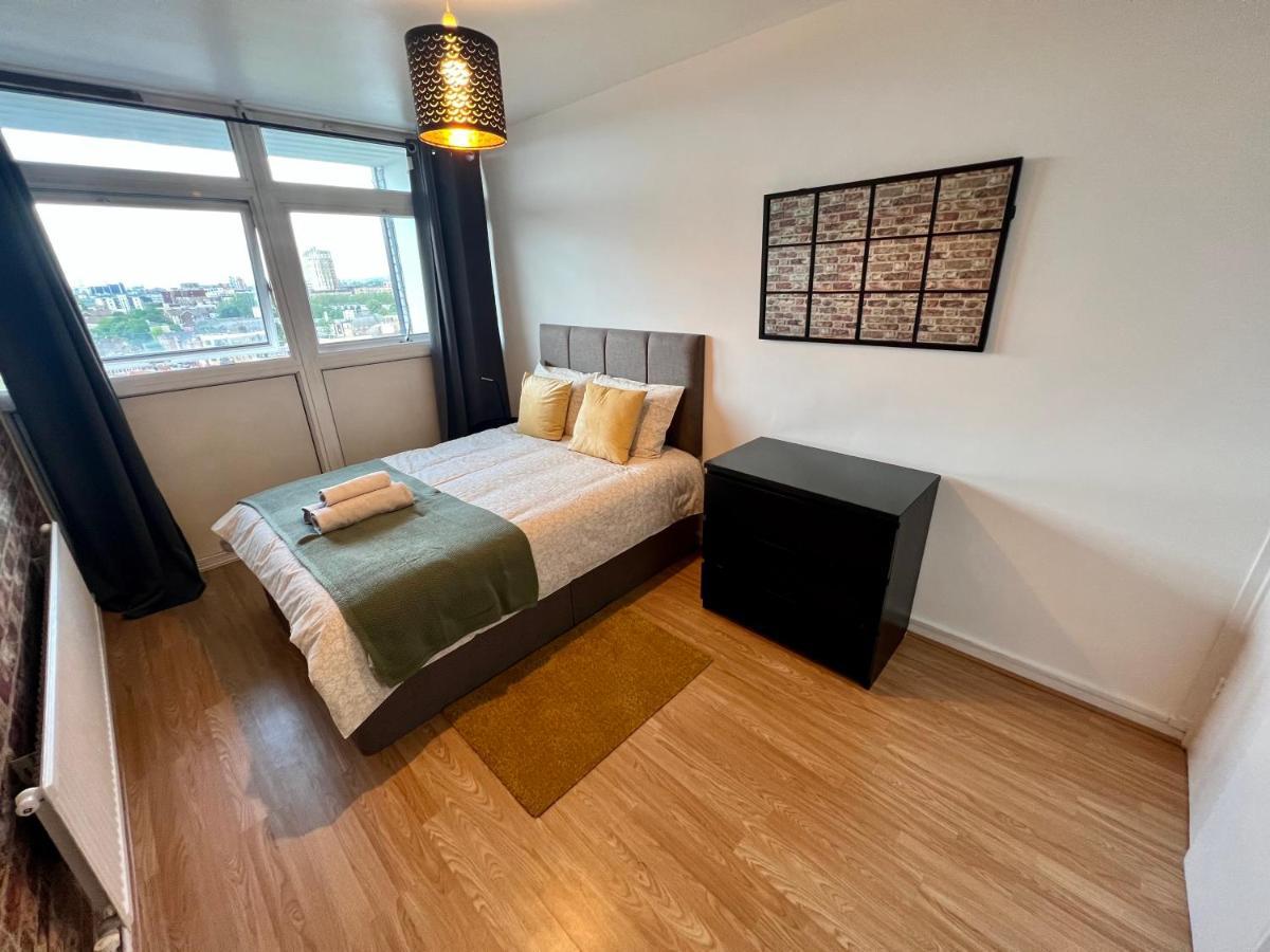 Apartamento New Tower Bridge , Canada Water 2 Bedroom Flat With A View Londres