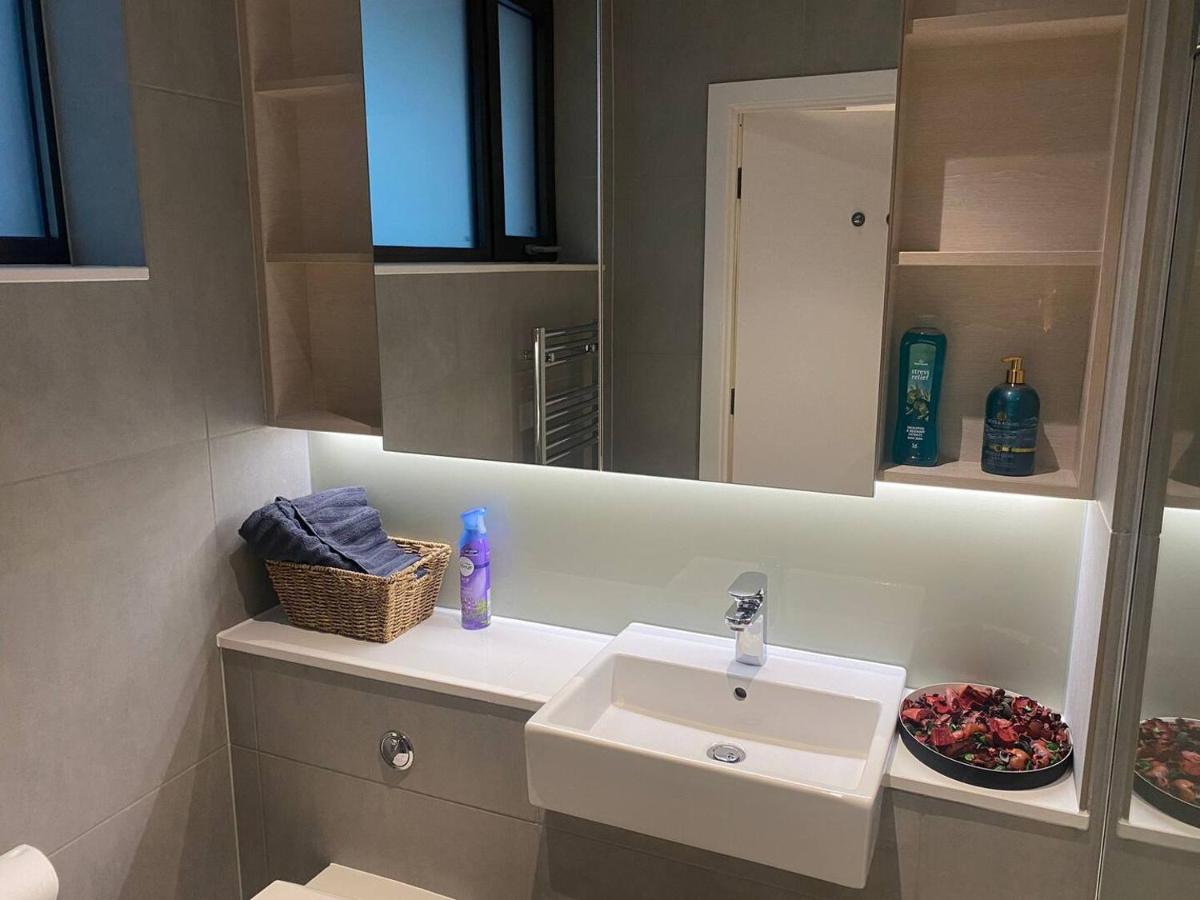 Apartment Entire In Se1 *